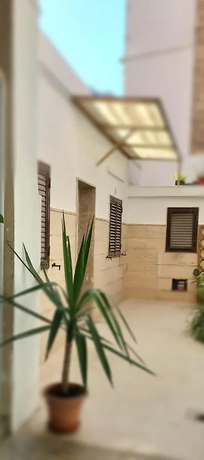 Orchidea Apartment باري بيت للعطل